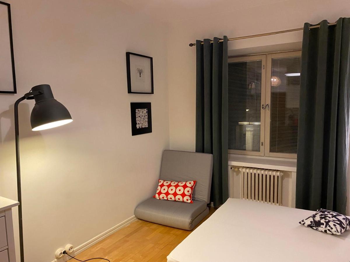 Cozy Gem In The Heart Of Design District Apartment Helsinki Luaran gambar
